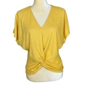 Women Top XS Yellow Twist Front Batwing Sleeves Harper Heritage